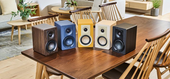 DALI�̃R���p�N�g�X�s�[�J�[�uKUPID�v�͍��Y�Ƌ�u�����h�Ƀ}�b�`�I5�J���[�̒u�������v�������