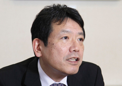 中野修義氏