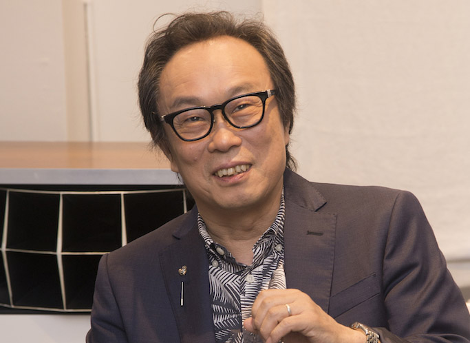 哲学者・黒崎政男のラジオ番組「教授の大みそか ～蓄音機＆SPレコード