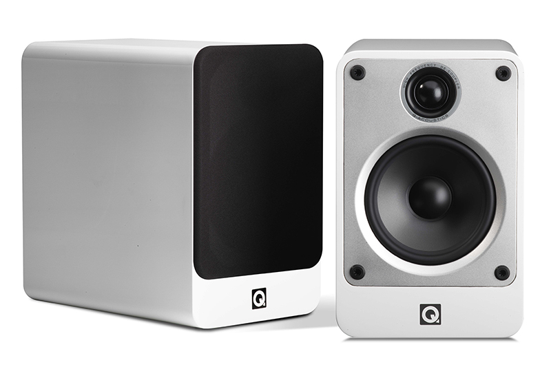 Q Acousticsのブックシェルフスピーカー「Concept 20」と専用スタンド