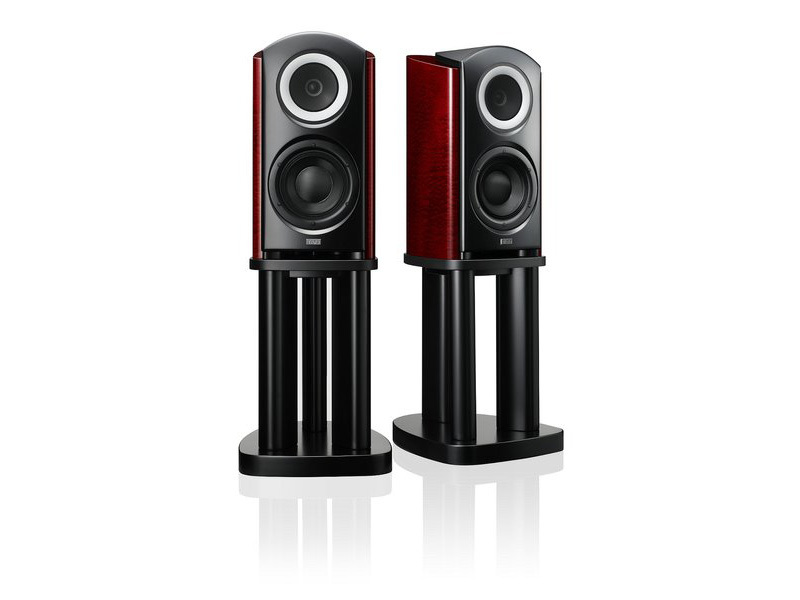 TAD、Reference シリーズのブックシェルフスピーカー「TAD-CR1TX」。1