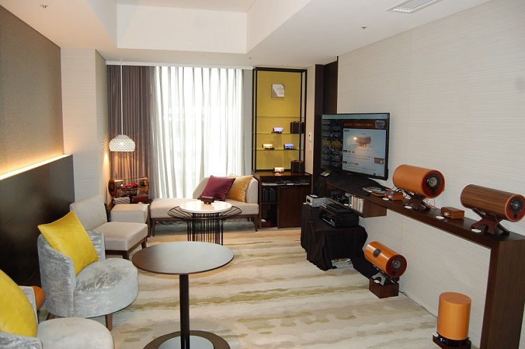 エムズシステム 波動スピーカー 全機種がホテルの客室に 期間限定の試聴ルームがオープン Phile Web