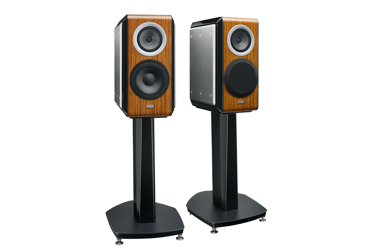 TAD、3ウェイブックシェルフ型スピーカー「TAD-CE1TX」。ウーファーと
