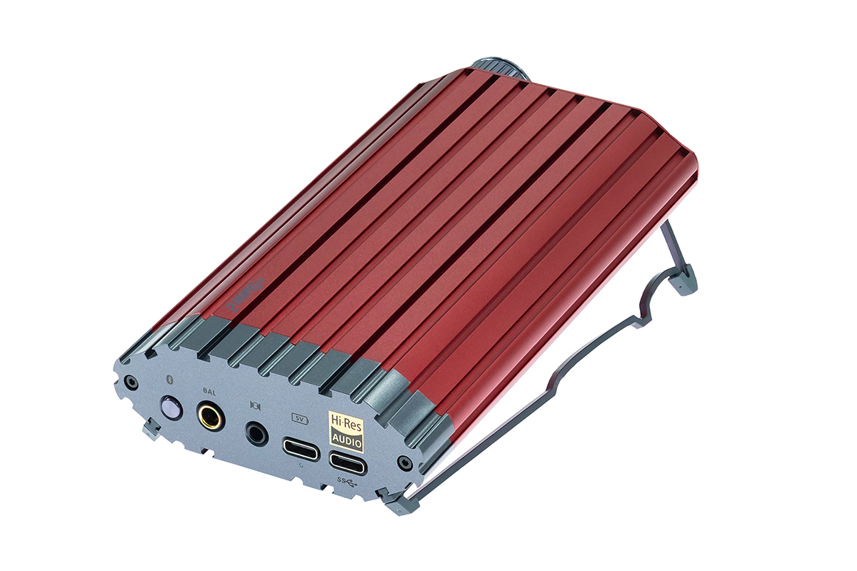 iFi audio、据え置き/ポータブルで使えるDACアンプ「iDSD Diablo2