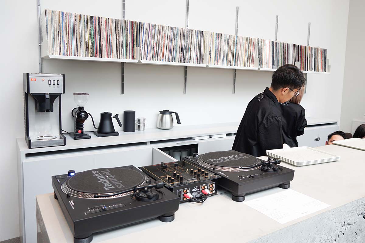 Technics cafe KYOTO」12/6オープン。音楽との出会いの場を提供する 