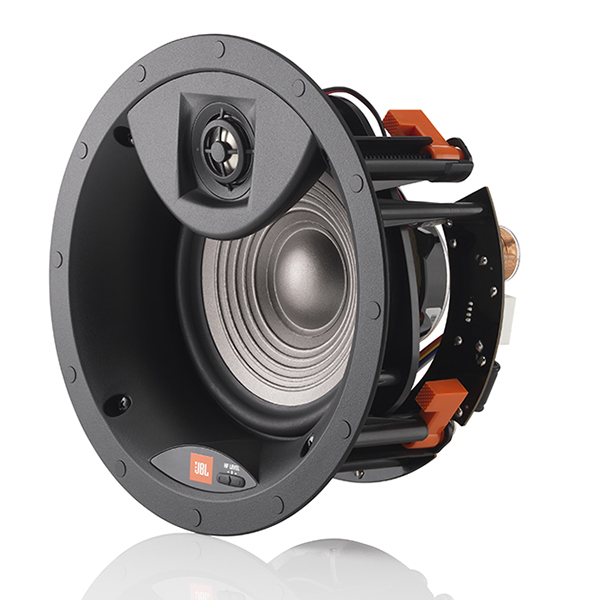 JBL、プロ機の技術を継承する埋め込み型スピーカー「Studio 2