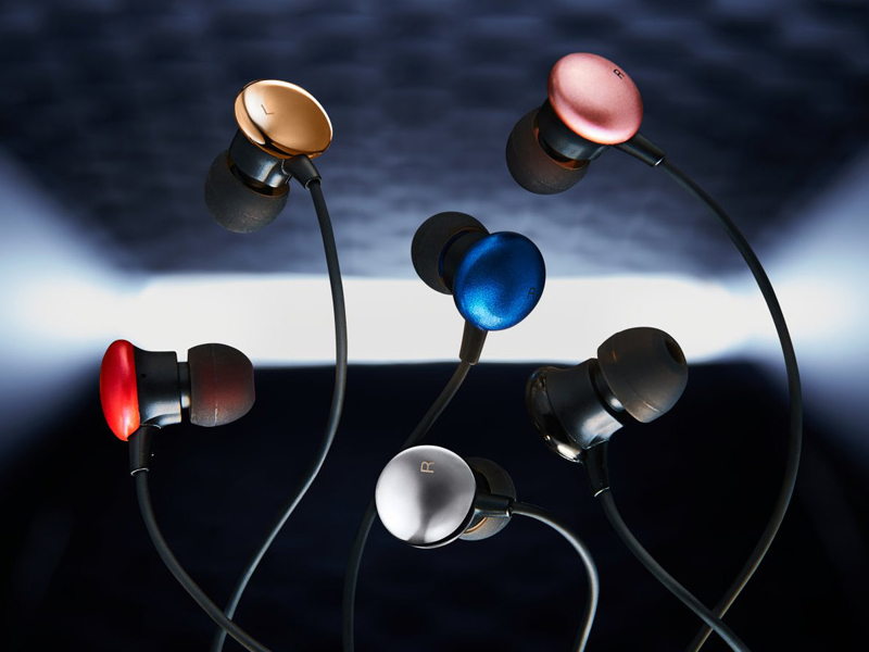 エレコム ハイレゾイヤホン シンプルでかわいい装いから生まれる圧倒的な高音質 Colorsシリーズ レッド EHP-F/CC1000ARD 2zzhgl6 EHP-RCC1000APN_02.jpg