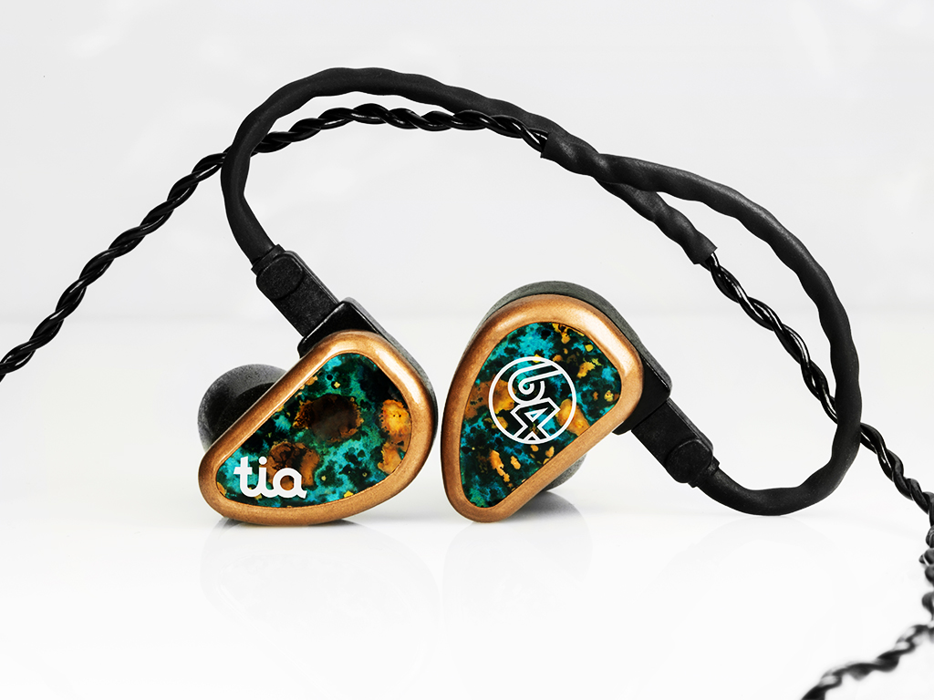 64audio U18tzar ※M12 module付 64 AUDIO、新技術“tia”によるオープンBAドライバー搭載の旗艦IEM「tia