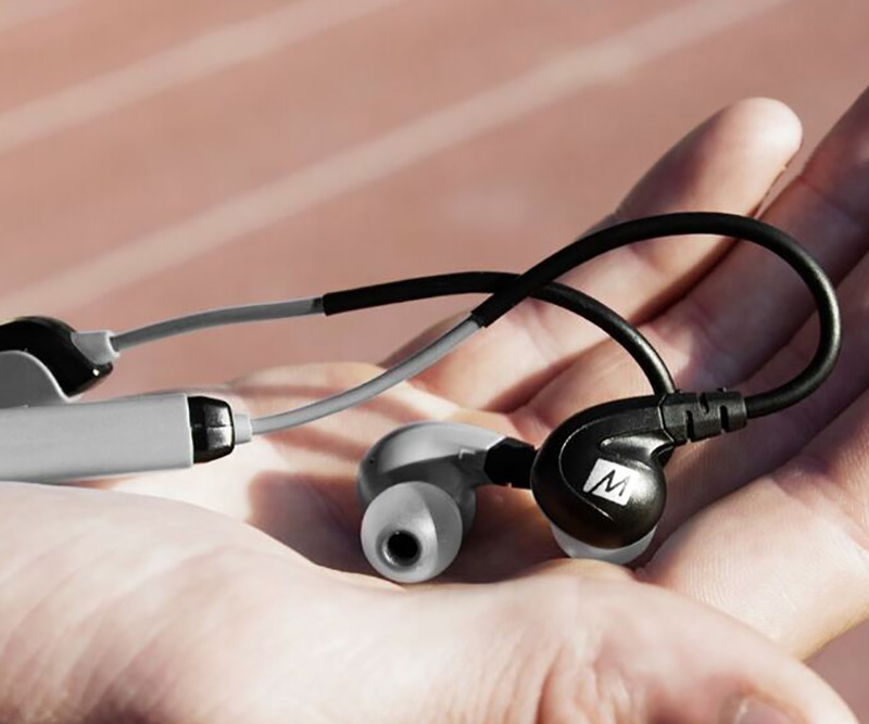 MEE Audio、ノズルが動かせるスポーツ向けBluetoothイヤホン「X8