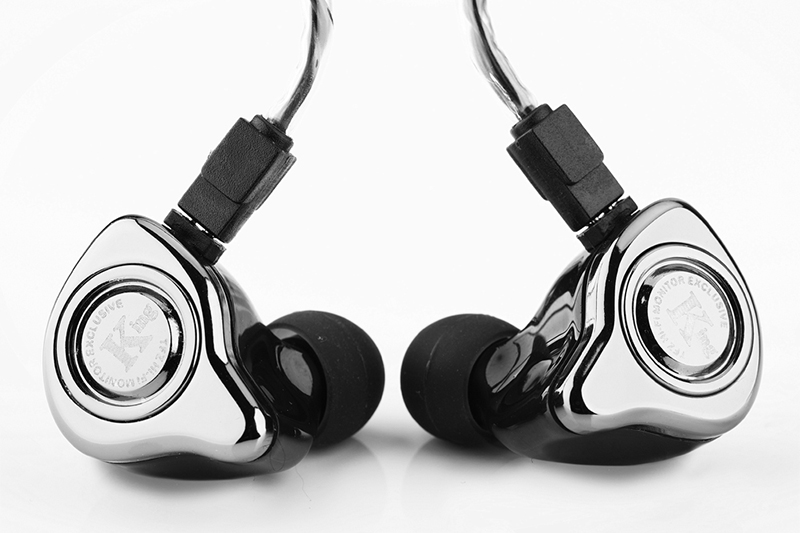 TFZ、デュアル磁気回路を搭載したカナル型イヤホン「EXCLUSIVE  