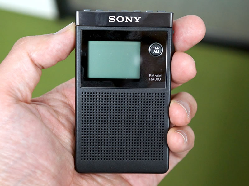 ソニー、最長100時間再生対応のポケットサイズラジオ - PHILE WEB