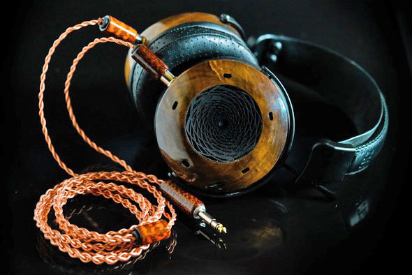 ZMF headphones、ベリリウムコーティング振動板採用の木製開放型
