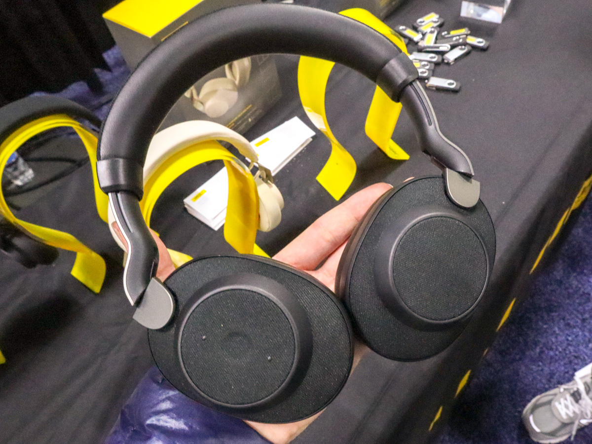 Jabra ELITE 85h ワイヤレスヘッドホン Jabra Elite 85h Review | PCMag