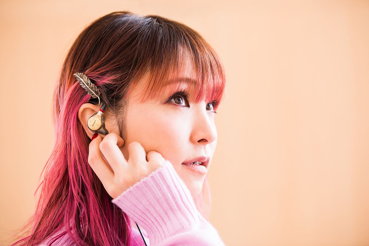 LiSAコラボのカスタムIEM、Just ear「XJE-MH/L1SA」。本人デザインの