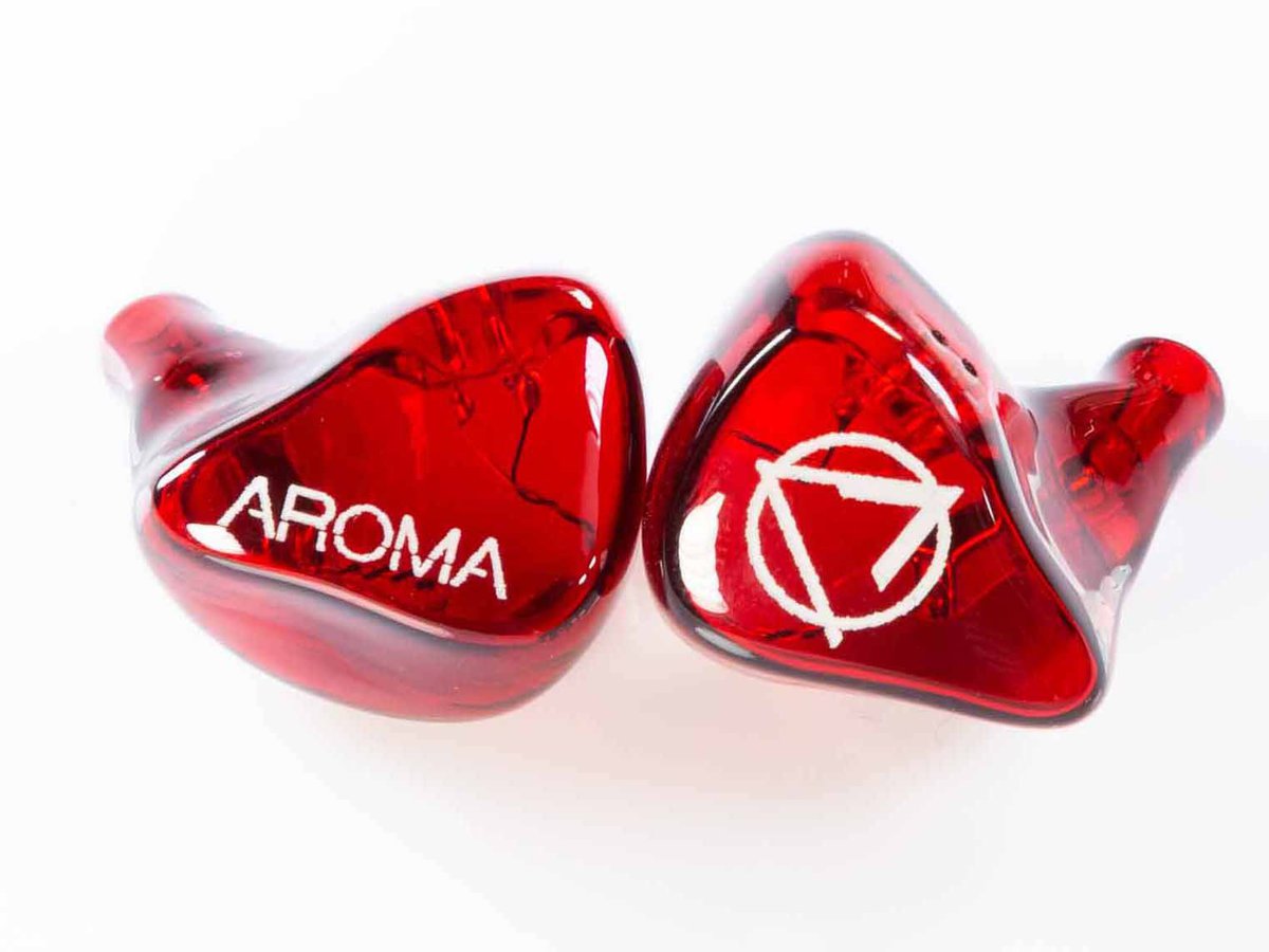 AROMA、初のエントリーイヤホン「Star」。日本限定色