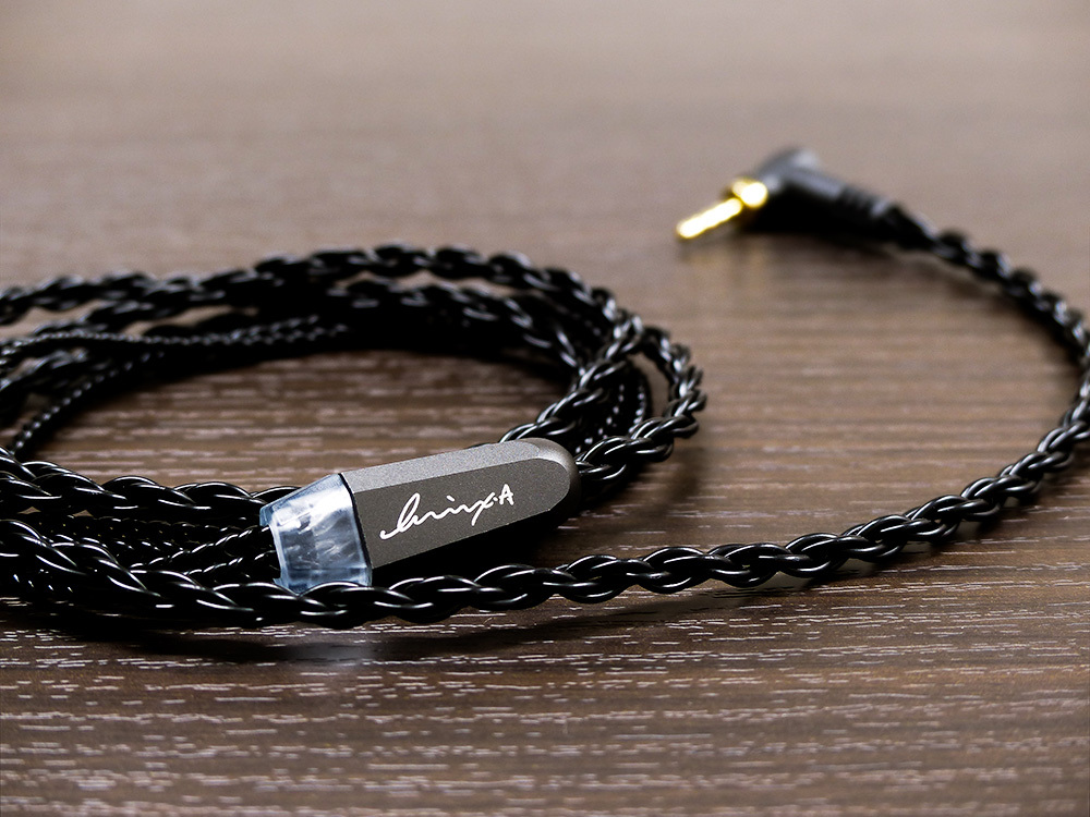 Luminox Audio、リケーブル「Kilowatt」をブラックカラーで統一した