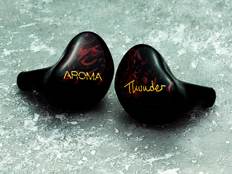 AROMA、独自開発1DDと10BAのハイブリッドイヤホン「Musical Box