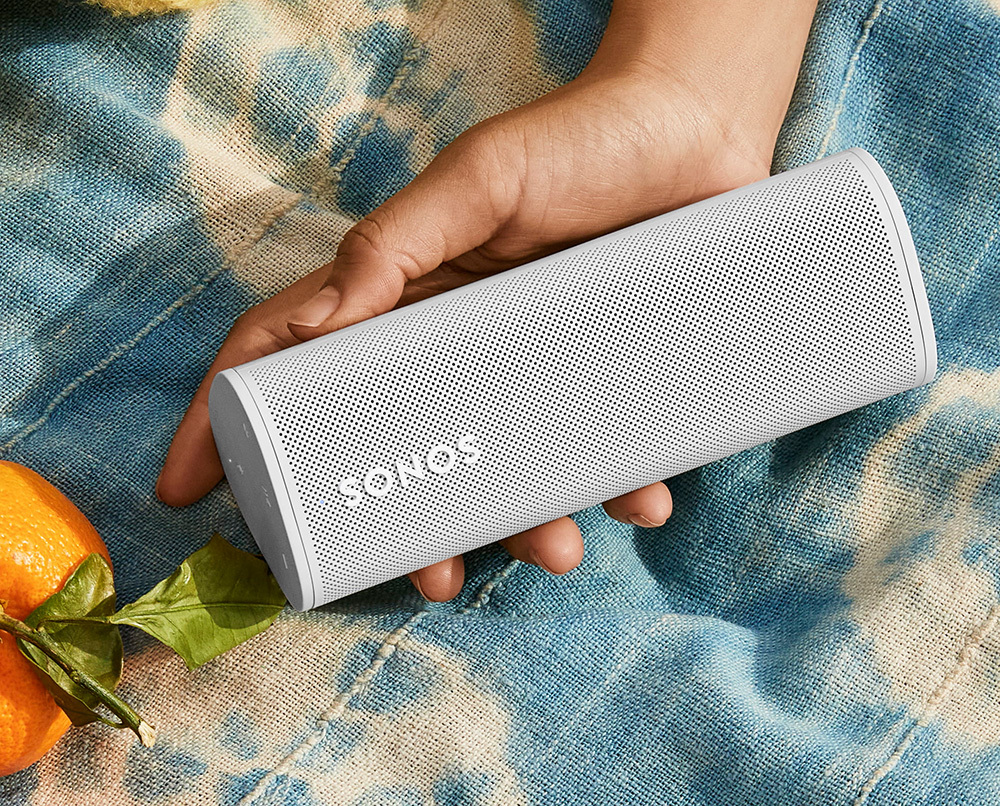 SONOS、小型スマートスピーカー「Roam」。Wi-FiとBluetoothを自動切替
