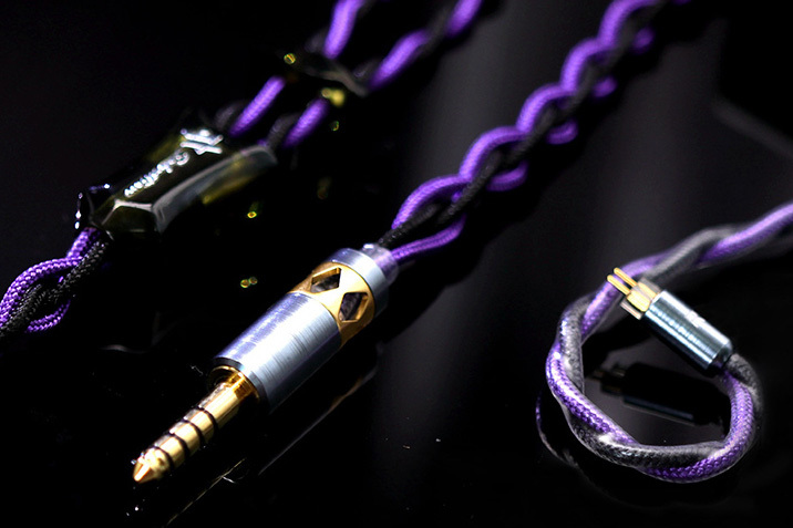 HAKUGEI、複数の導体を組み合わせた受注生産のイヤホンケーブル「Uriel