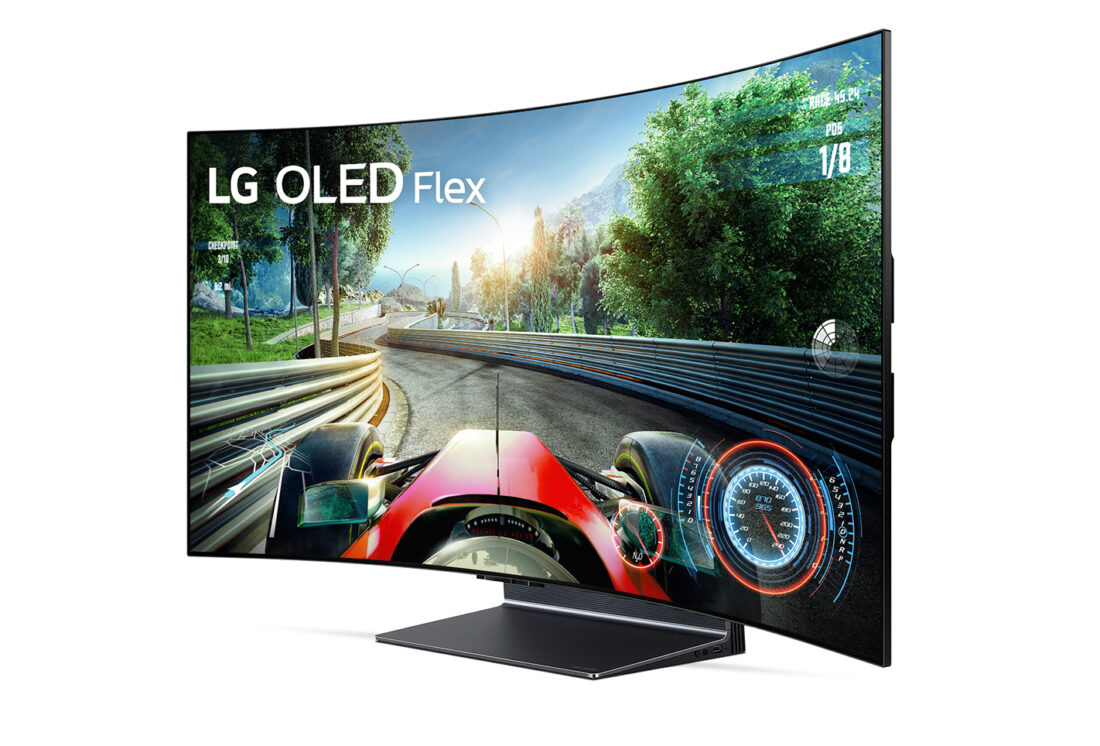 IFA】LG、世界初の曲げられる42インチ有機ELテレビ。平面から900Rまで