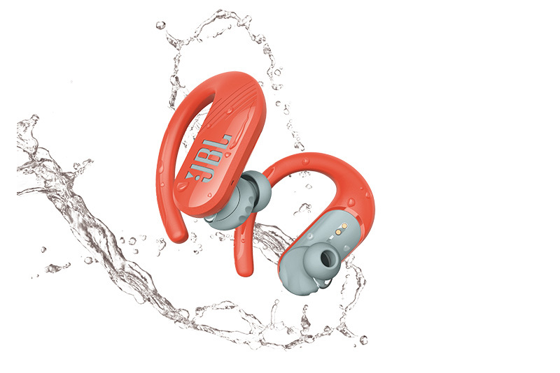 JBL、スポーツ用完全ワイヤレス 「ENDURANCE PEAK 3」。外音取り込み新