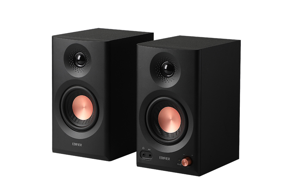 EDIFIER、ルーム補正機能付きデスクトップスピーカー「MR3」。有線
