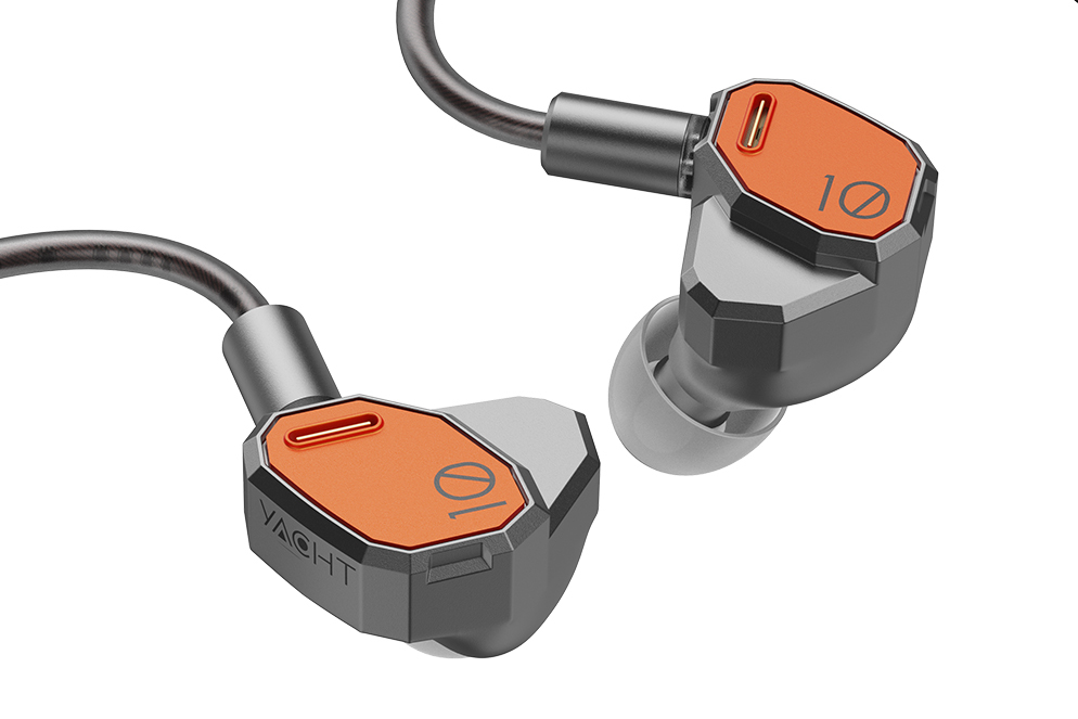 HiBy、DAP「R4」のメカニカルデザインを継承したユニバーサルIEM