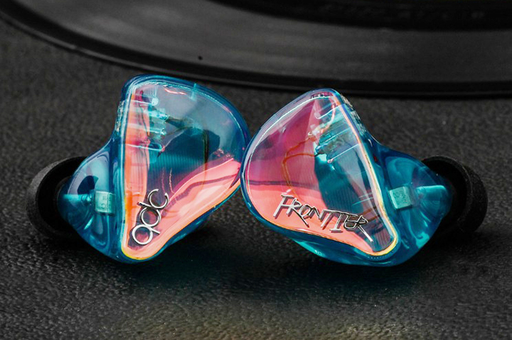 qdc FRONTIER Emerald 有線イヤホン qdc Frontier Emerald qdc