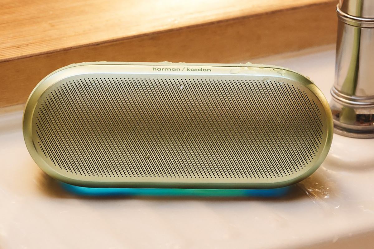 Harman Kardon、アンビエントライト搭載Bluetoothスピーカー「Luna 2