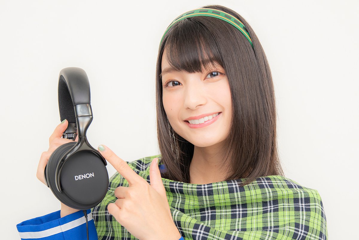 高野麻里佳さんが イロドリミドリ ヘッドホンで音ゲープレイ チュウニズムとの相性は 1 2 Phile Web