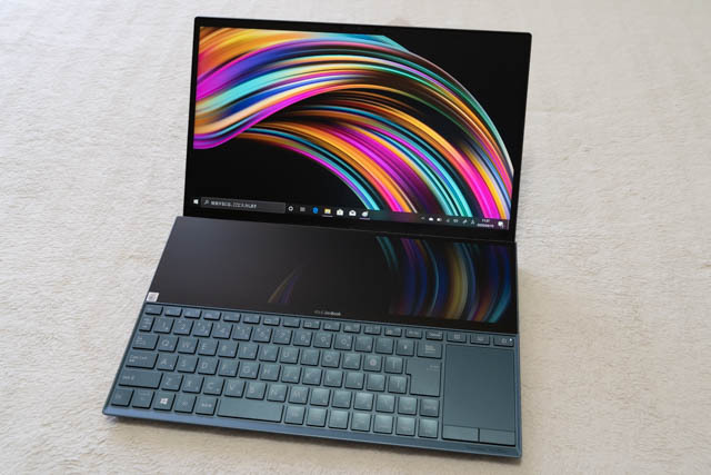 ASUS、小型／軽量化した2画面ノートPC「ZenBook Duo」 - PHILE WEB