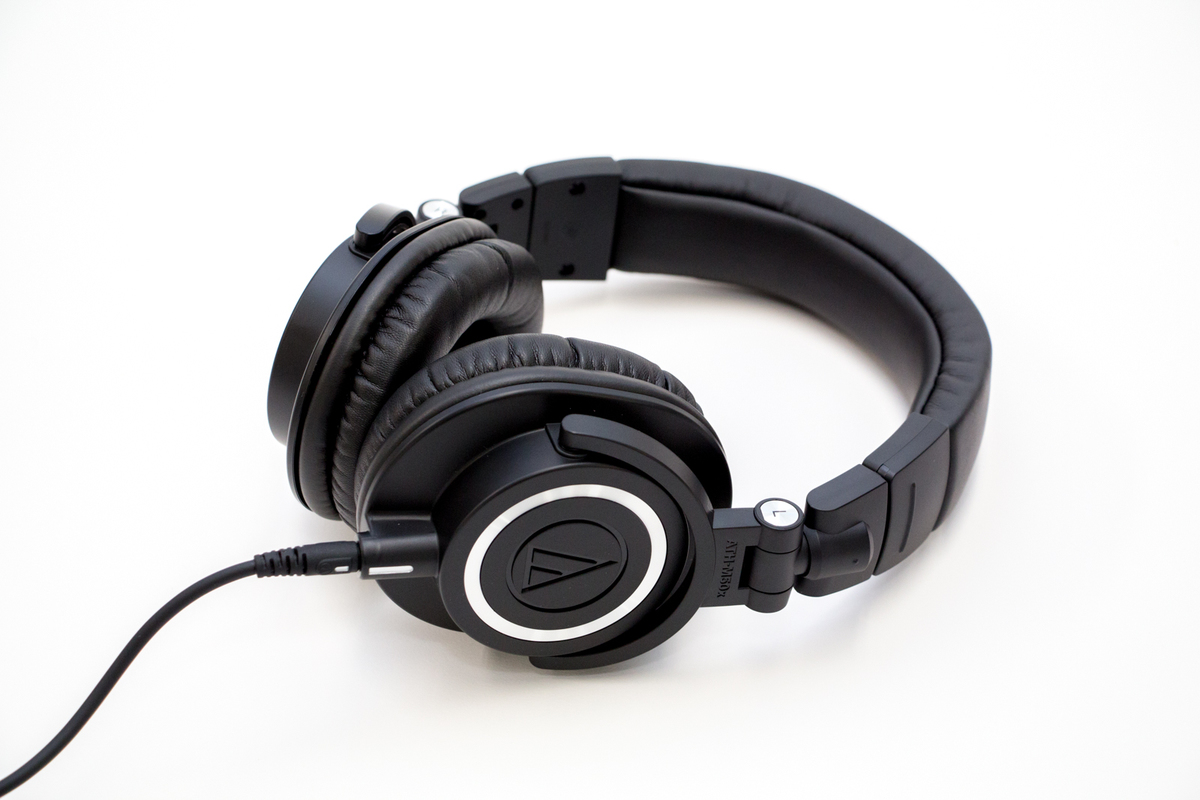 オーディオテクニカ「ATH-M50x」を聴く ー 製作者が音楽に込めた意図を体感できるモニターヘッドホン (1/3) - PHILE WEB