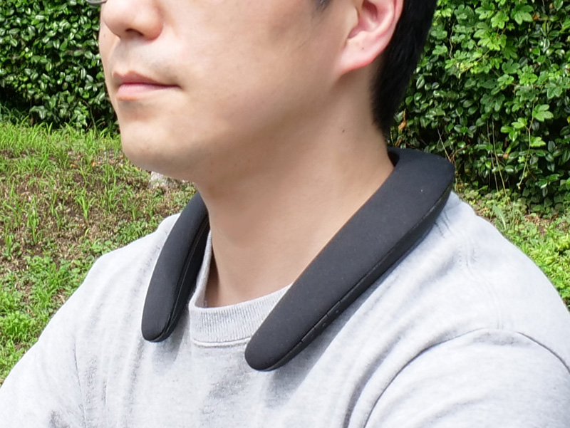 この首掛けスピーカーがすごい！ 音楽も映画もOKの万能モデル、JBL