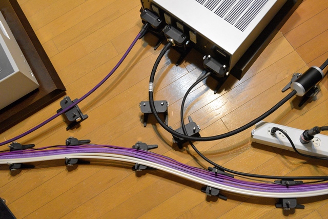 オーディオはもちろん、録音現場でも効果大。フルテックのケーブル