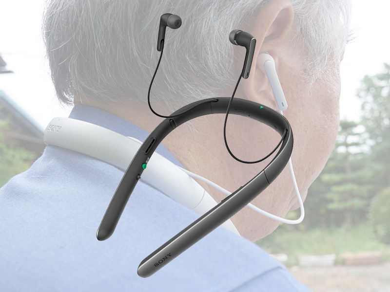 プレゼントにも最適！ ソニーの集音器「SMR-10」を記者の両親に