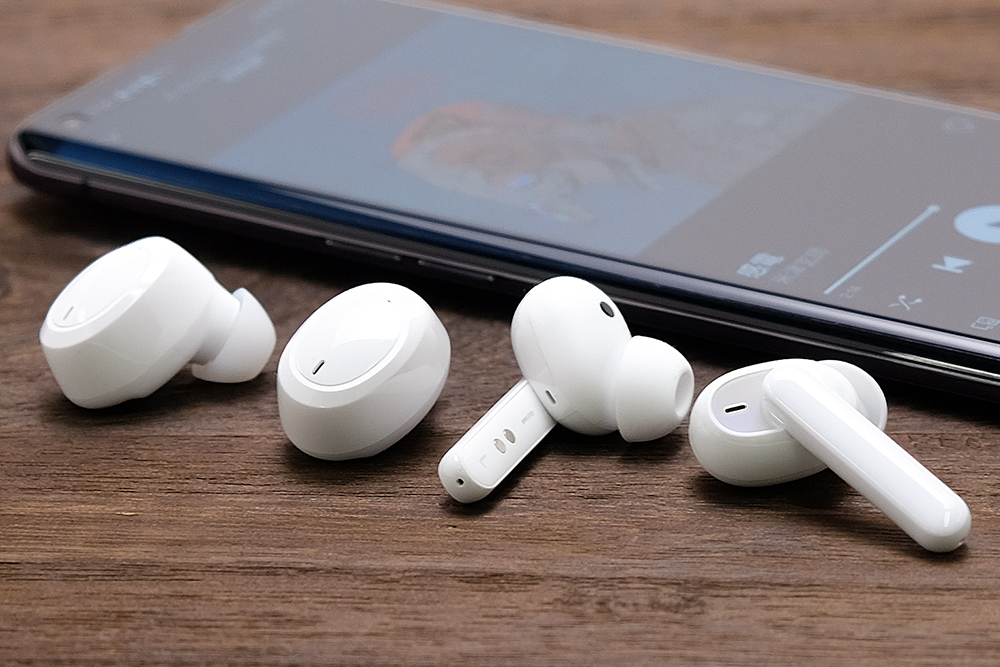 OPPO初の完全ワイヤレス「Enco W51/Enco W11」レビュー！ 充実の機能で