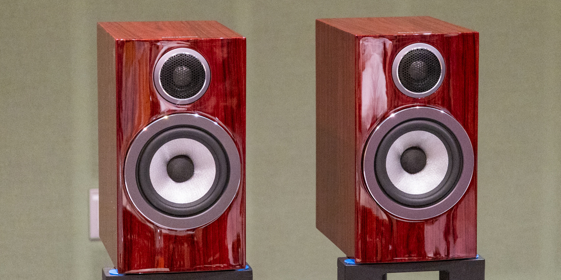 今年聴くべきスピーカーの筆頭候補。B&W「707 Prestige Edition」、“高