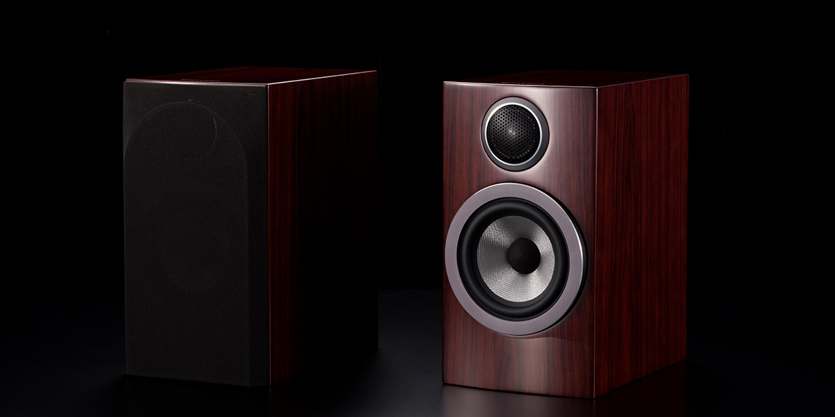 B&Wの小型ブックシェルフ「707 Prestige Edition」の魅力は