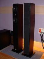 スタイリッシュデザインが特徴の新生スピーカーブランド