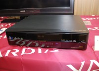 東芝、HD Rec対応のHDD＋DVDレコーダー最高峰モデル「RD-X7」を発売 