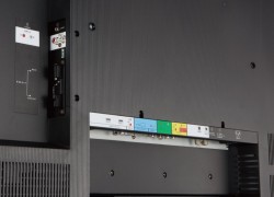 バイ・デザイン、42V型で10万円を切る倍速フルHD液晶テレビを