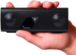 ダンスミュージックレコード、米Soundmatters社の小型スピーカー