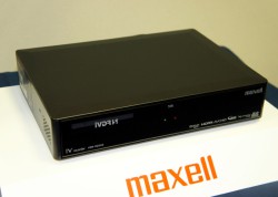 マクセル、iVレコーダー新モデルを発売 － Wチューナーで録画対応