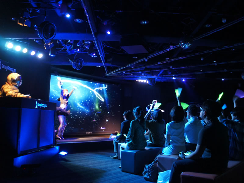 ソニーの観客参加型3dイベント インタラクティブ 3d エフェクトライブ が開幕 Phile Web