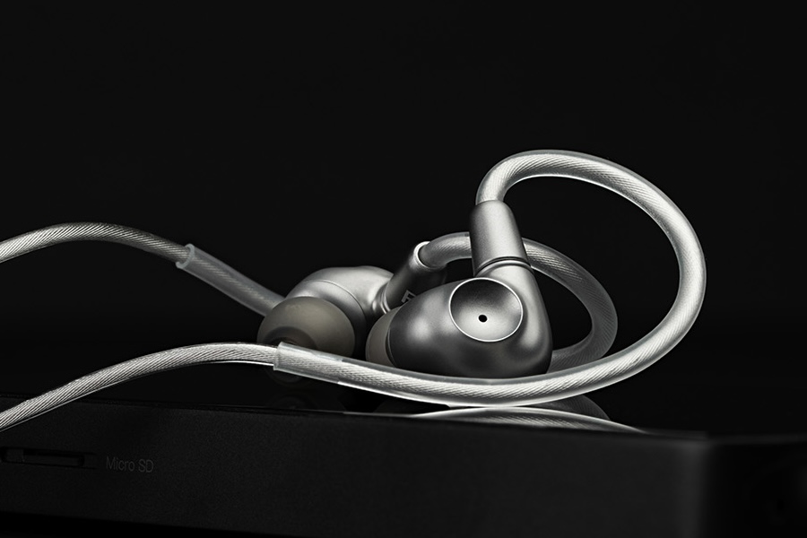 CanJam�ȂǊC�O�C�x���g�Łu��������w�b�h�z���v�����I Meze Audio�V��ق����X�؊�m�����ڂ����A�C�e���T��