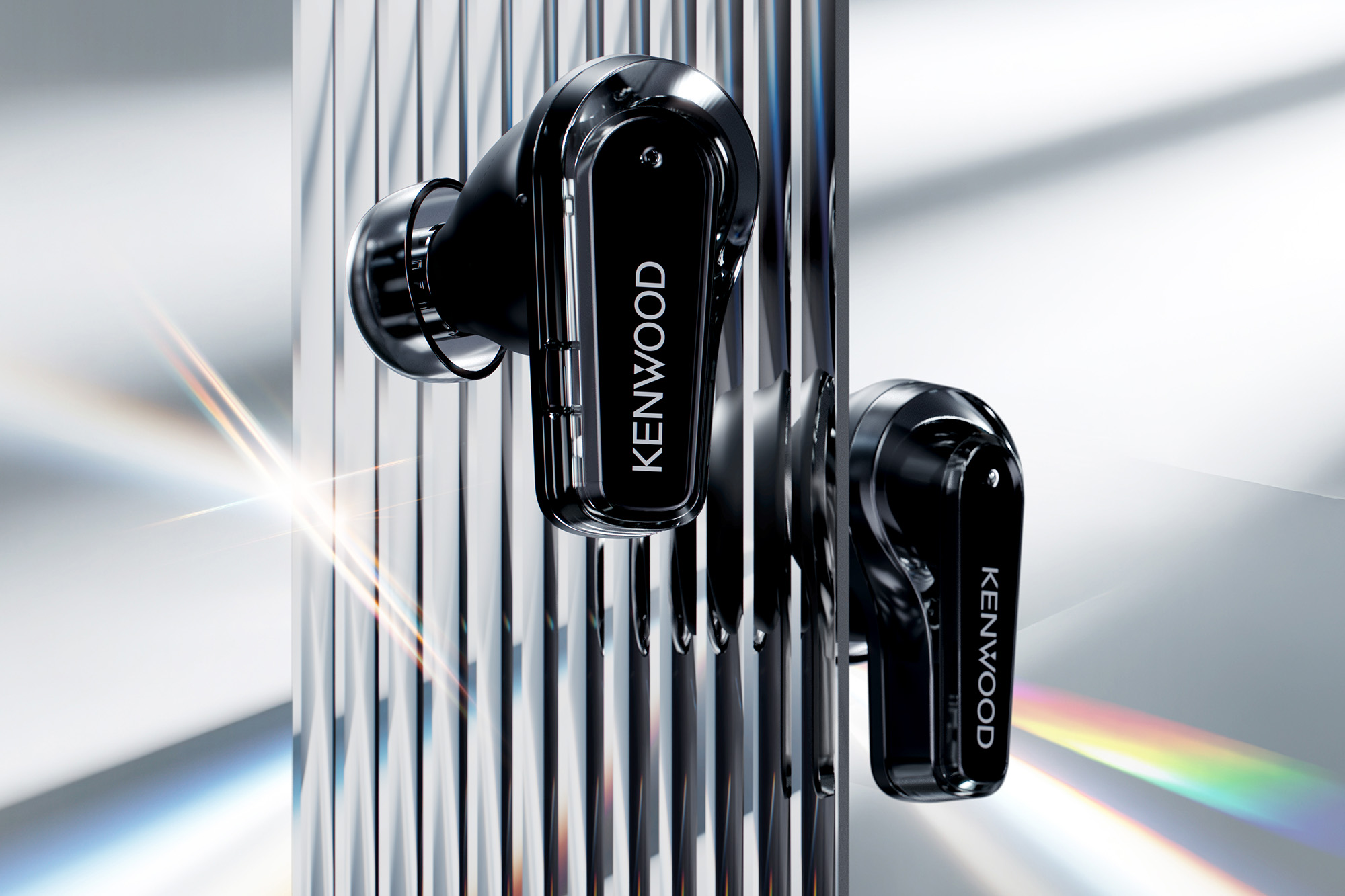 �K���X�U���𓋍ڂ������C�����X�C���z���I KENWOOD�uGLASS Core Pro�v�uGLASS Core�v���r���[�b���X�؊�m�u���̉��i�ŁA�����܂ł��H�v