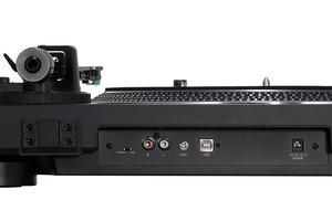 オーディオテクニカ AT-LP120XBT-USB AT-LP120XBT-USB｜アナログ：レコードプレーヤー｜オーディオ