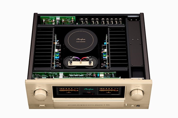 Accuphase E.700