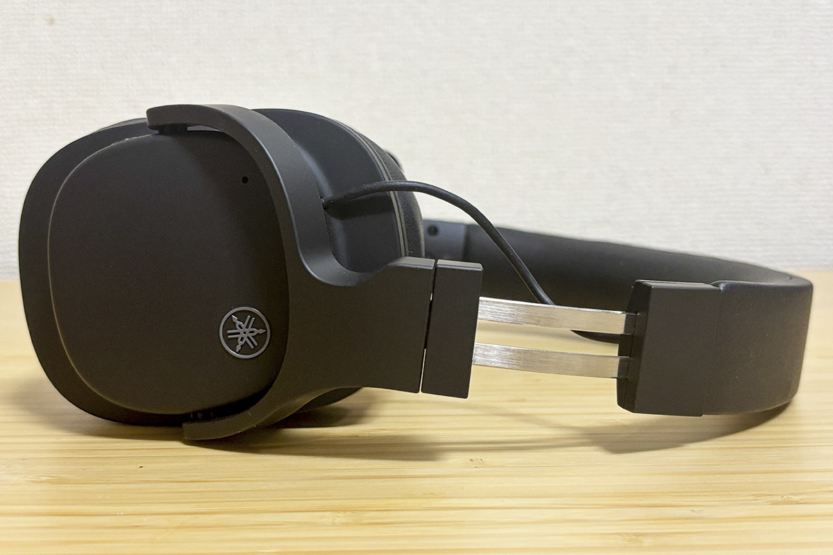 ヤマハのワイヤレスヘッドホン「YH-L500A」とタブレットなら家