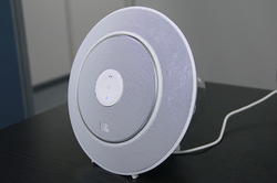 JBLの2.1ch Bluetoothスピーカー「VOYAGER」ｰ 着脱式センター部